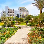 T2 Club Amarilis -